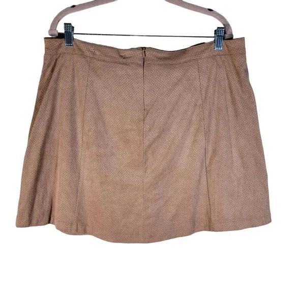 American Rag Faux Suede Button Front Mini Skirt Brown Women Plus Sz 1X NWT - Picture 2 of 9
